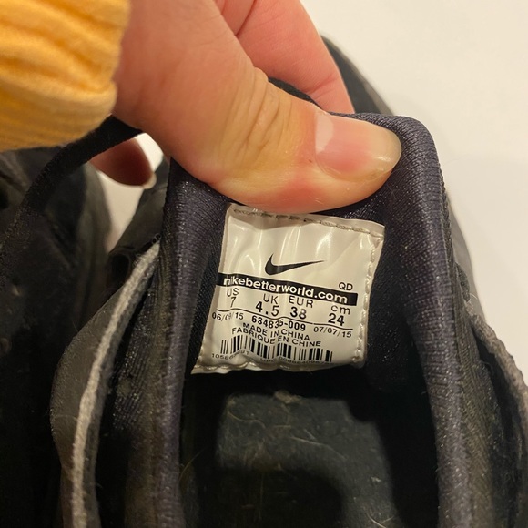 Nike Hurache - Picture 3 of 3